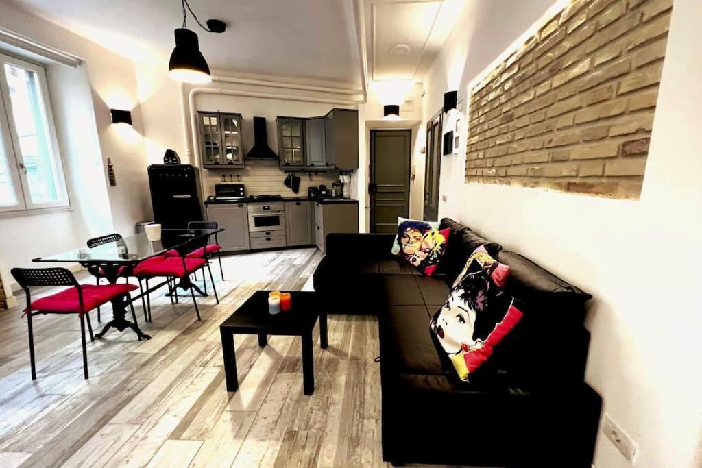 רומא Modern Apartment Near The Vatican מראה חיצוני תמונה
